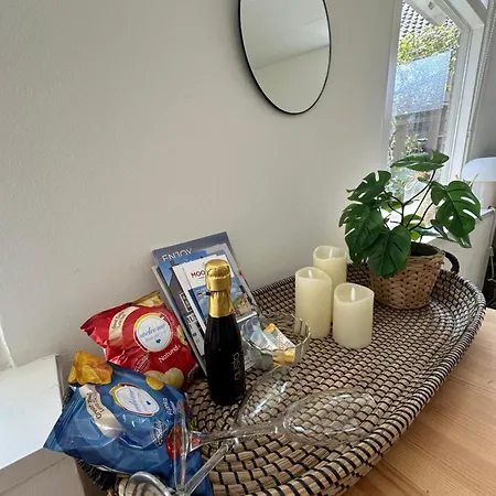 Holiday home Qudi - Cosy Tiny House, 5 Minutes From The *